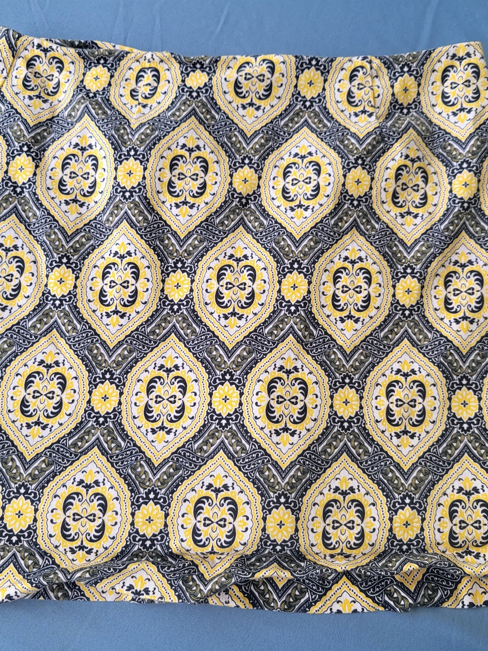Bamboo Traders Yellow and Black Medallion Print Women's Skirt
